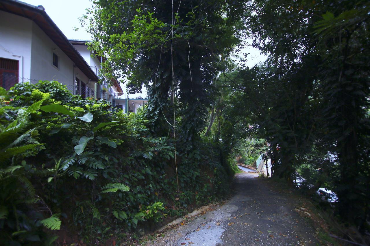 Crystal Lodge Kandy Extérieur photo